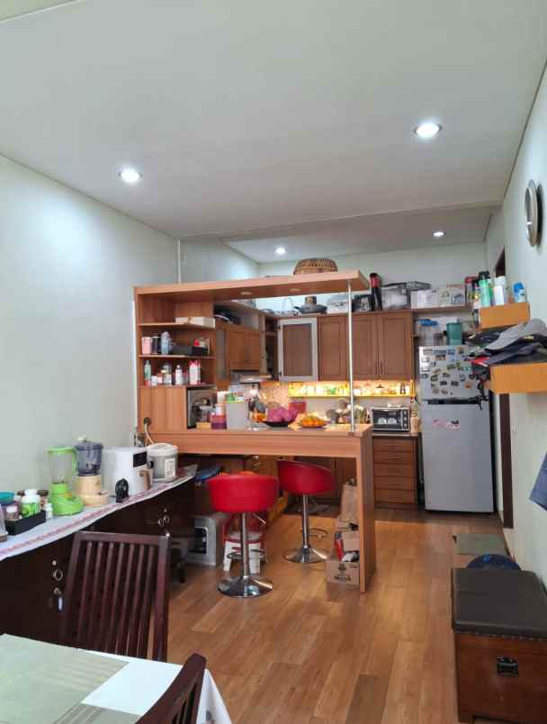 dijual rumah permata jingga suhat kota