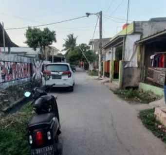 dijual rumah perum kota serang baru