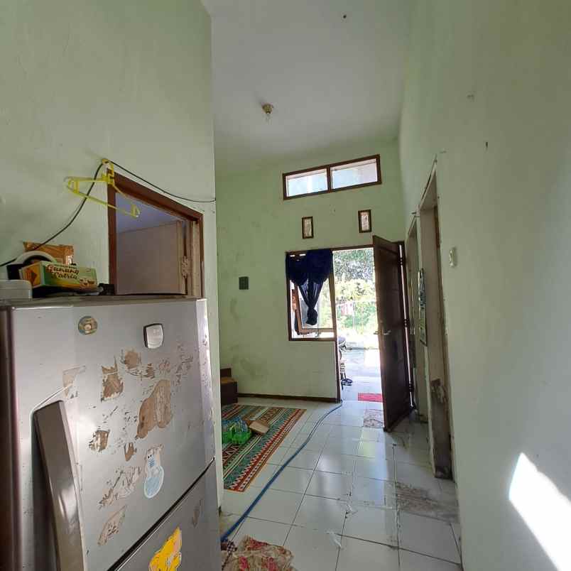 dijual rumah perum oma green land menganti gresik