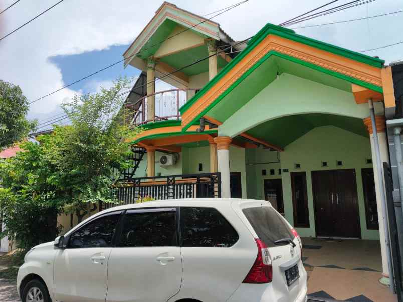 dijual rumah perum taman puspa sidoarjo