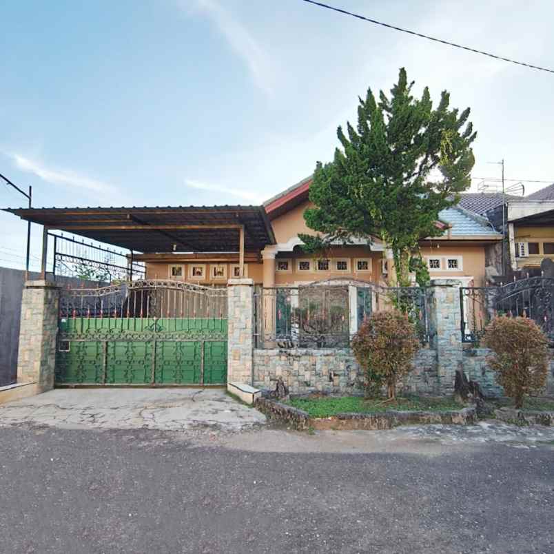 dijual rumah perumahan hari sembada