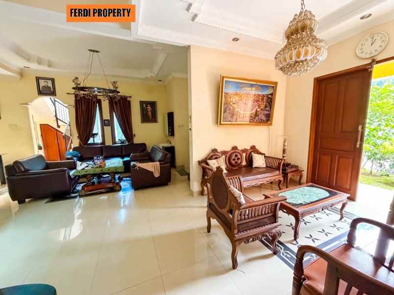 dijual rumah perumahan kota wisata cibubur