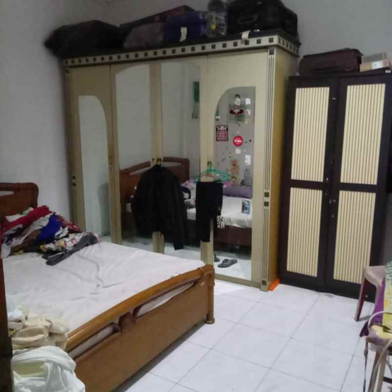 dijual rumah perumahan rewwin