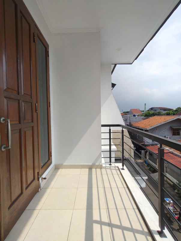 dijual rumah pisangan lama jaktim