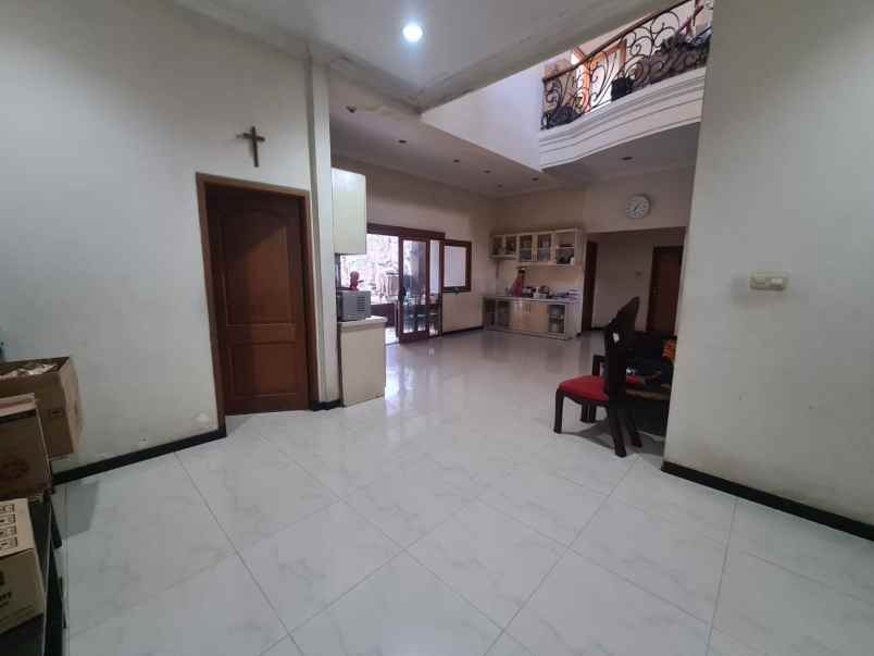 dijual rumah pondok jati