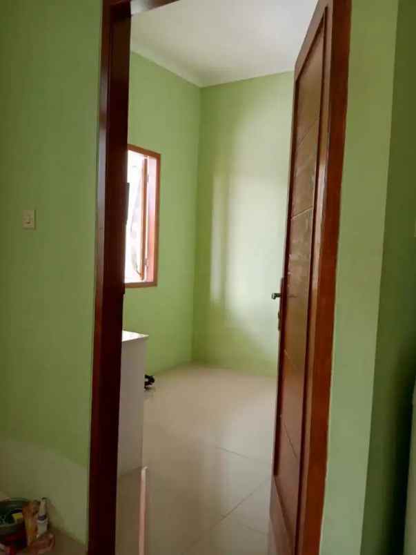 dijual rumah pondok kacang timur