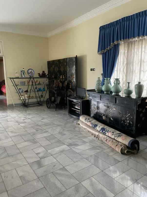 dijual rumah pondok kelapa