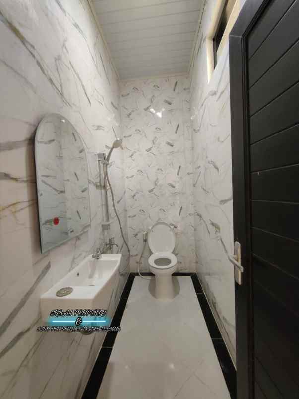 dijual rumah pondok kelapa jakarta timur