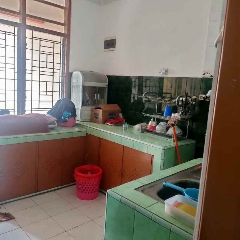 dijual rumah pondok kelapa perumkar