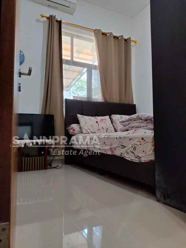 dijual rumah pondok petir