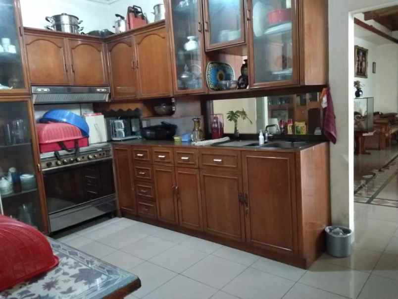 dijual rumah pondok pinang