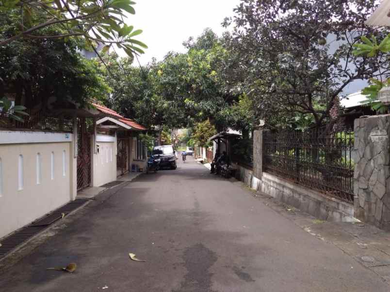 dijual rumah pondok pinang