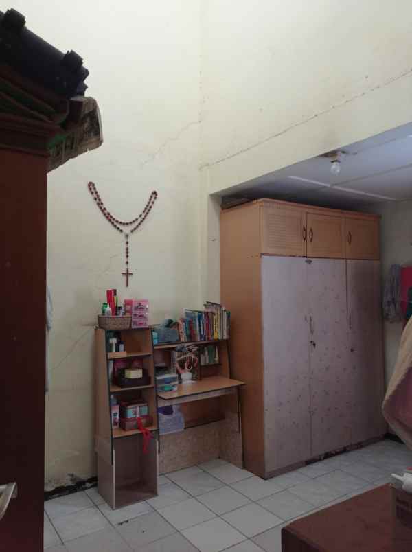 dijual rumah purianjasmoro