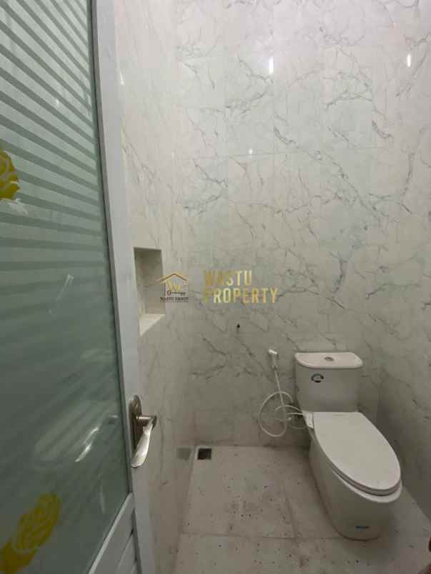 dijual rumah purwomartani kalasan