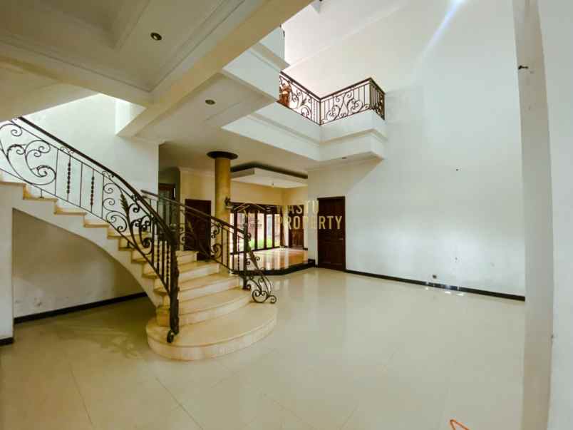 dijual rumah purwomartani kalasan