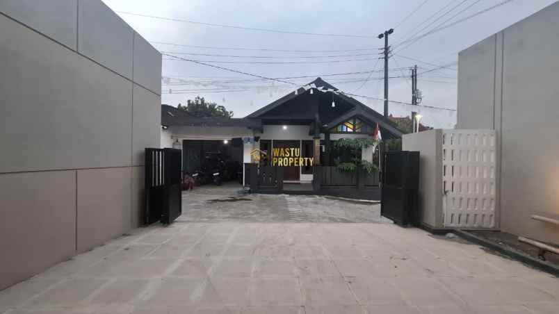 dijual rumah purwomartani kec kalasan