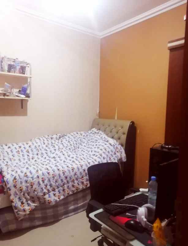 dijual rumah rangkapan jaya baru