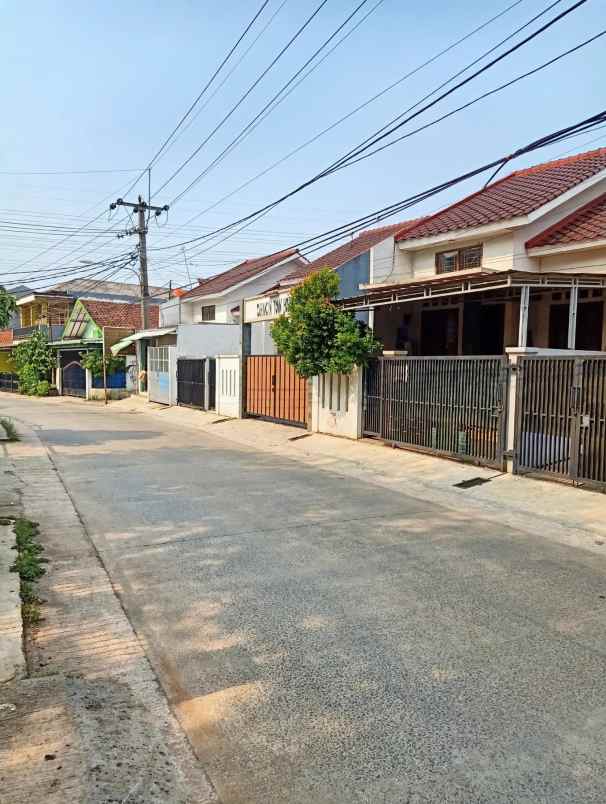 dijual rumah rangkapan jaya baru