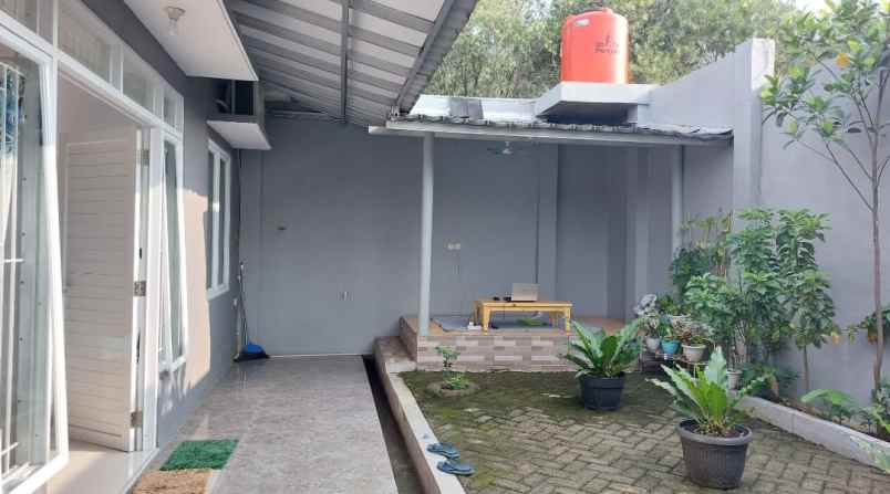 dijual rumah ravenia citra indah city