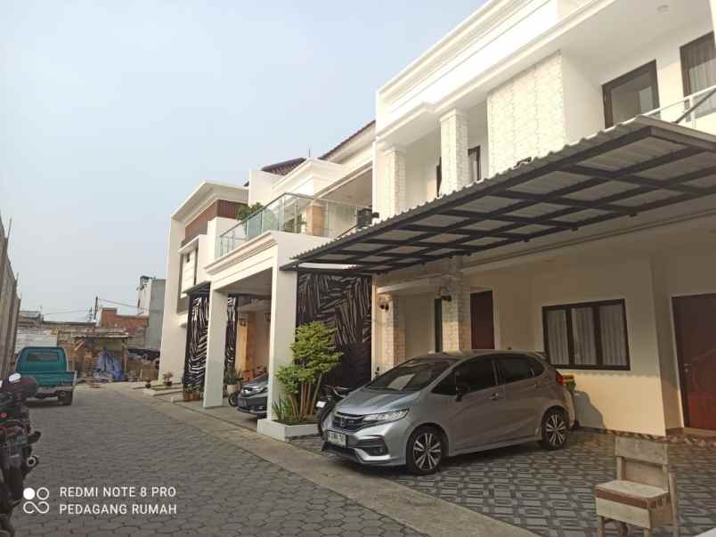 dijual rumah rawamangun jakarta timur