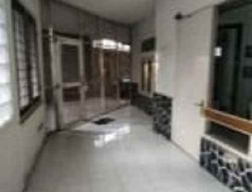 dijual rumah raya darmo