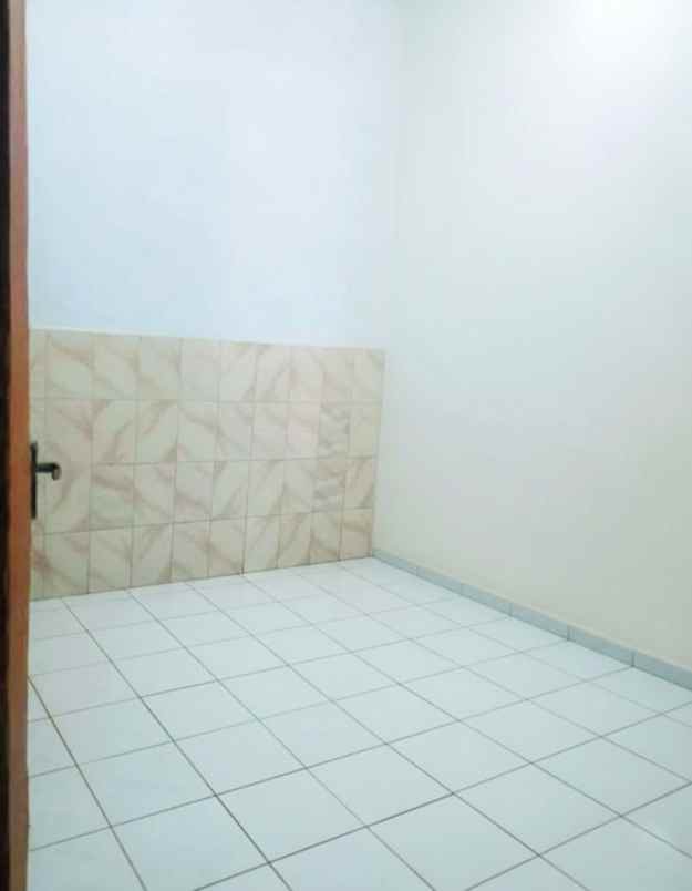 dijual rumah rewwin waru sidoarjo