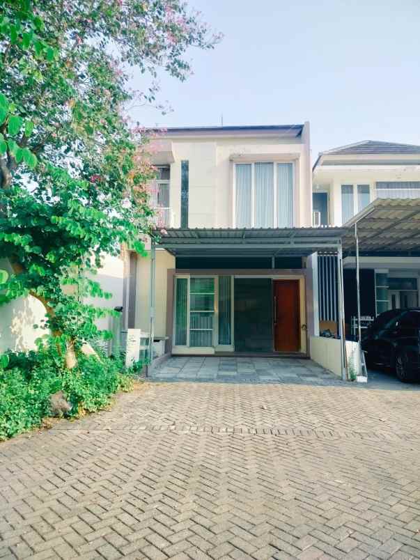 dijual rumah royal residence addington