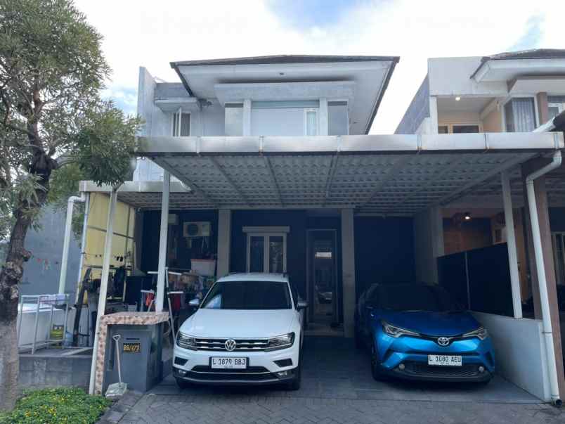 dijual rumah royal residence harewood