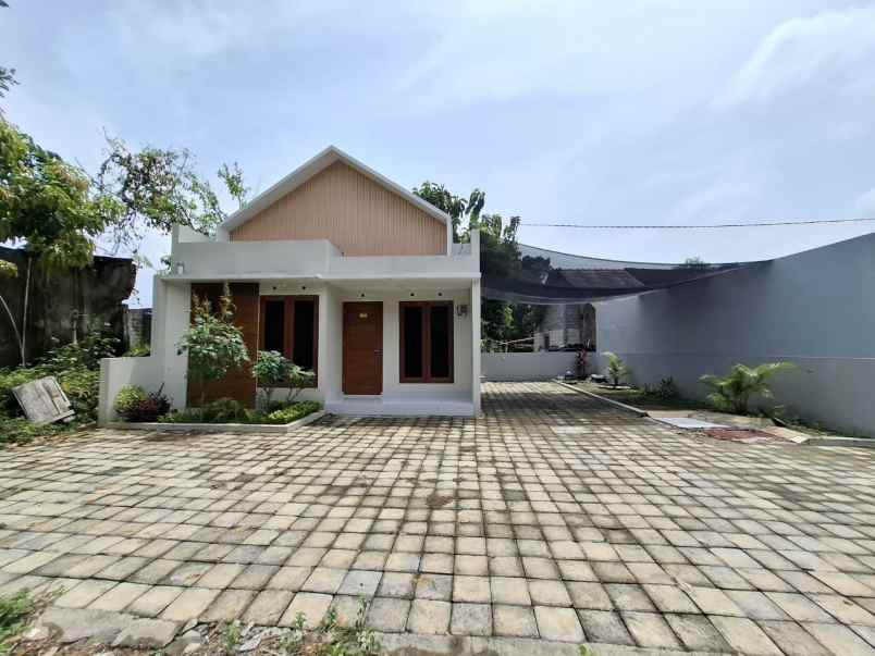 dijual rumah rsud prambanan