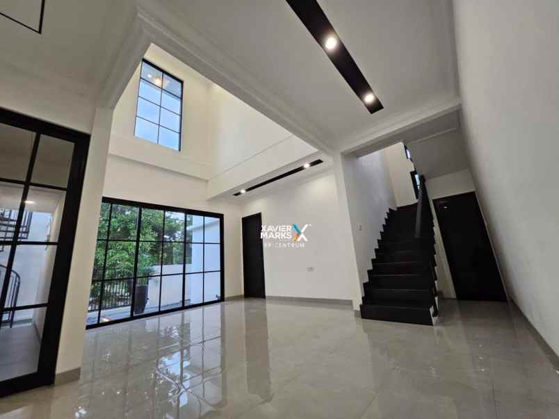 dijual rumah rungkut asri