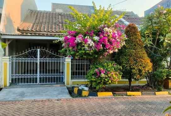 dijual rumah rungkut mapan