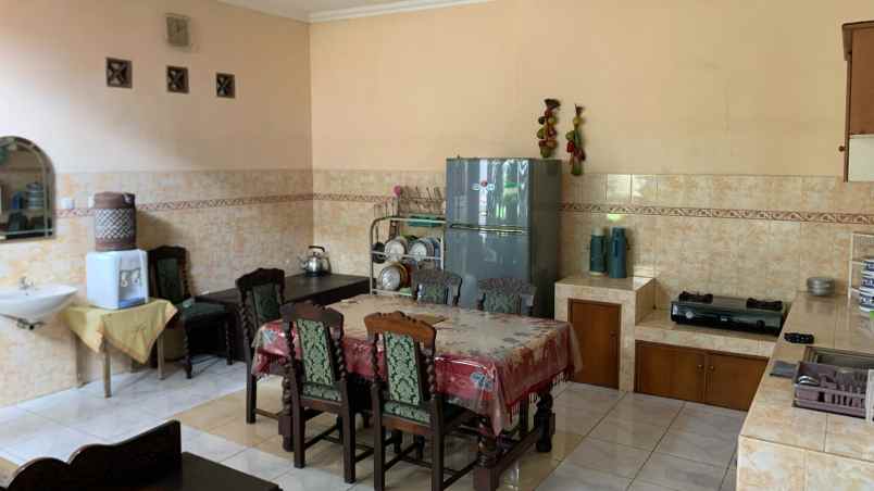 dijual rumah sariwangi