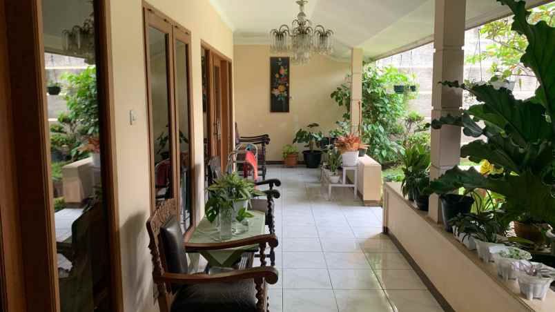 dijual rumah sariwangi