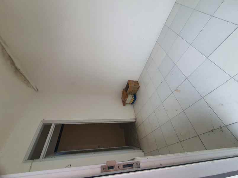 dijual rumah sektor 9 bintaro jaya