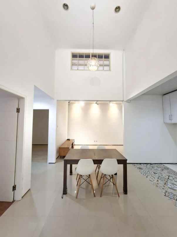 dijual rumah sektor 9 bintaro jaya