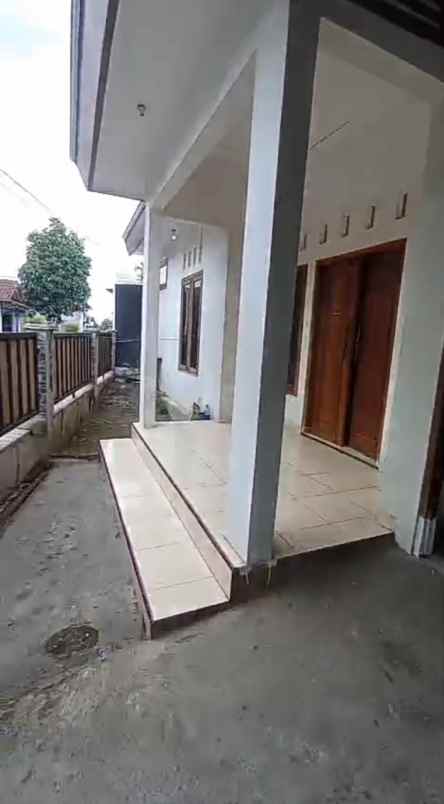 dijual rumah sendangtirto