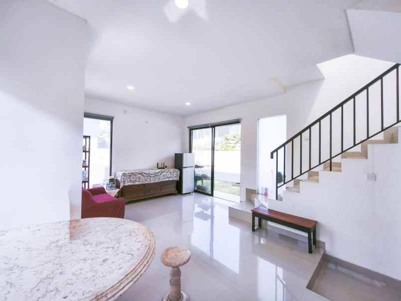 dijual rumah shilia sawangan depok jawa barat