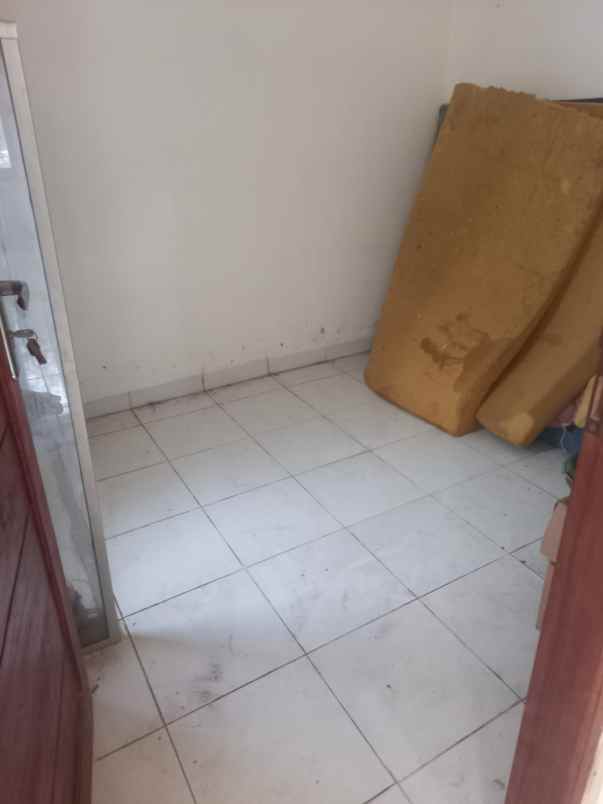 dijual rumah sidomoyo dekat kampus