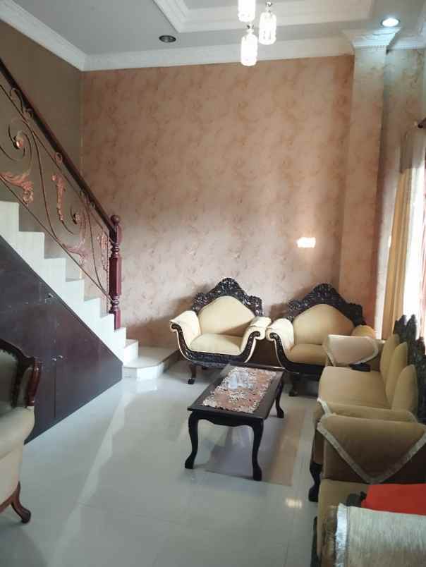 dijual rumah sidosermo