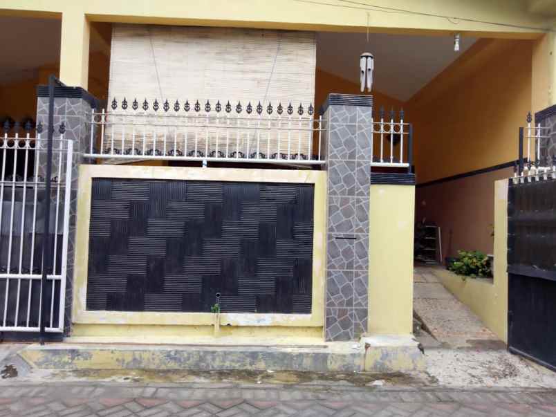 dijual rumah simorejo surabaya