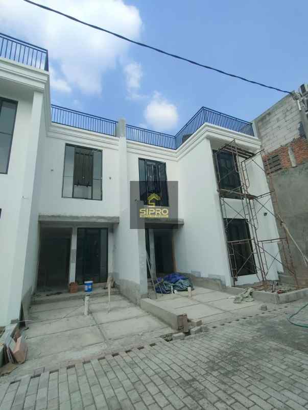 dijual rumah sip 729