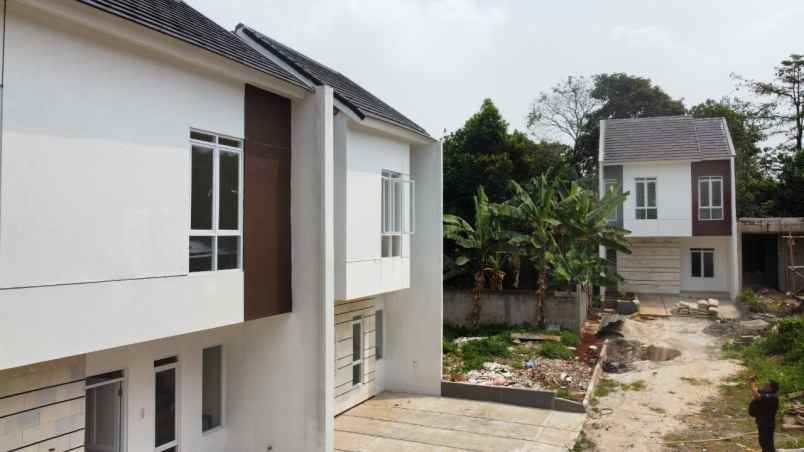 dijual rumah sirojul munir