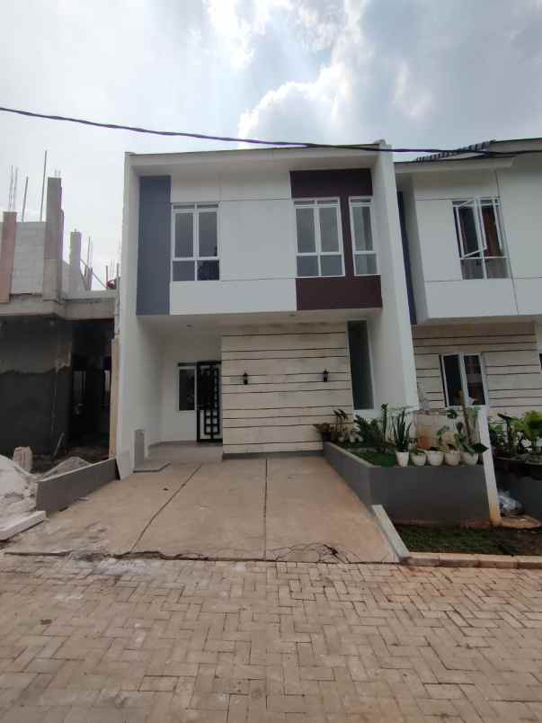 dijual rumah sirojul munir