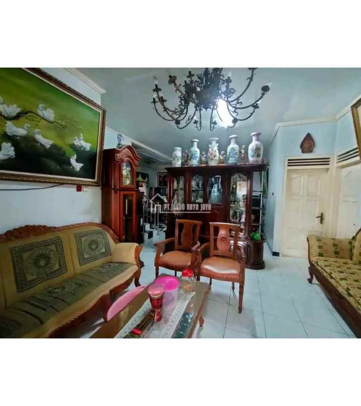 dijual rumah srondol kulon