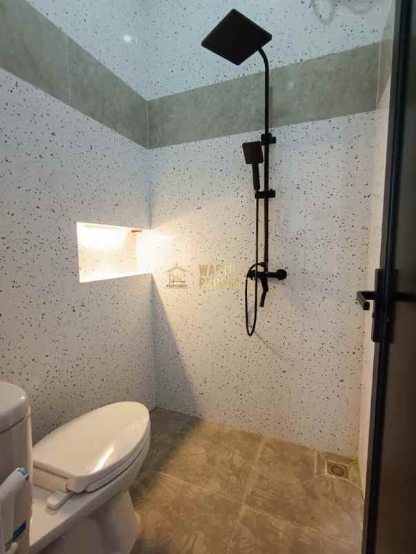 dijual rumah sumberadi