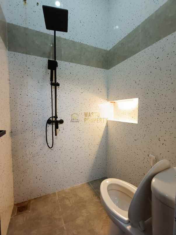 dijual rumah sumberadi