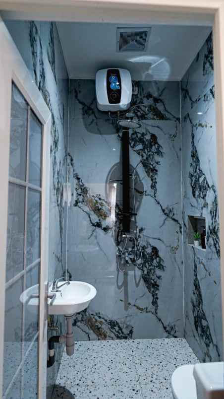 dijual rumah taman persada rancabolang