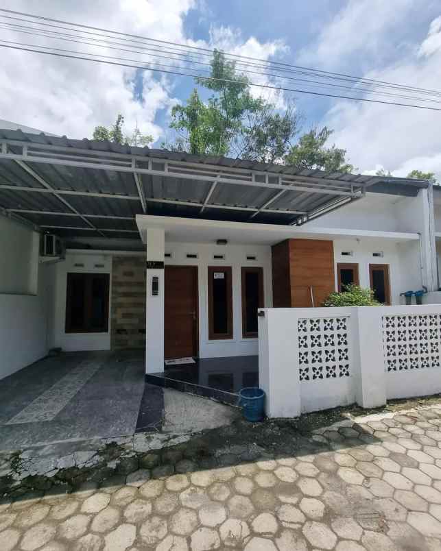 dijual rumah tamantirto