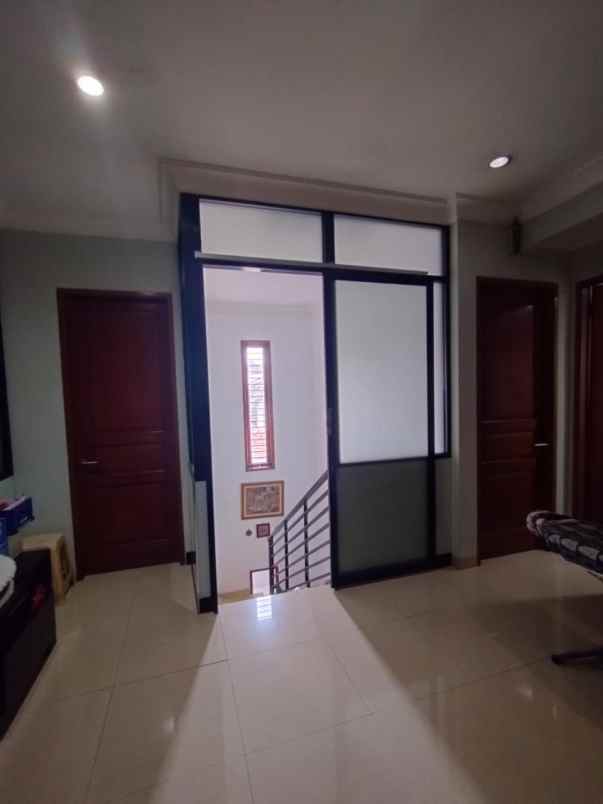 dijual rumah tebet