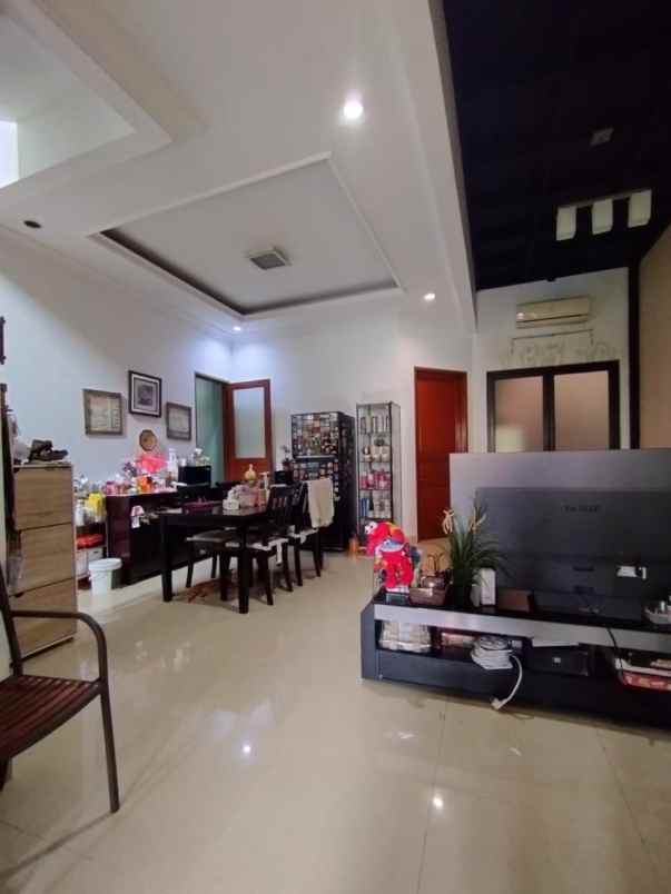 dijual rumah tebet